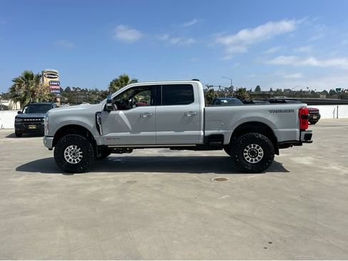 Used 2026 Ford F250 Platinum w/ Platinum Plus Package AWD/4WD image 44