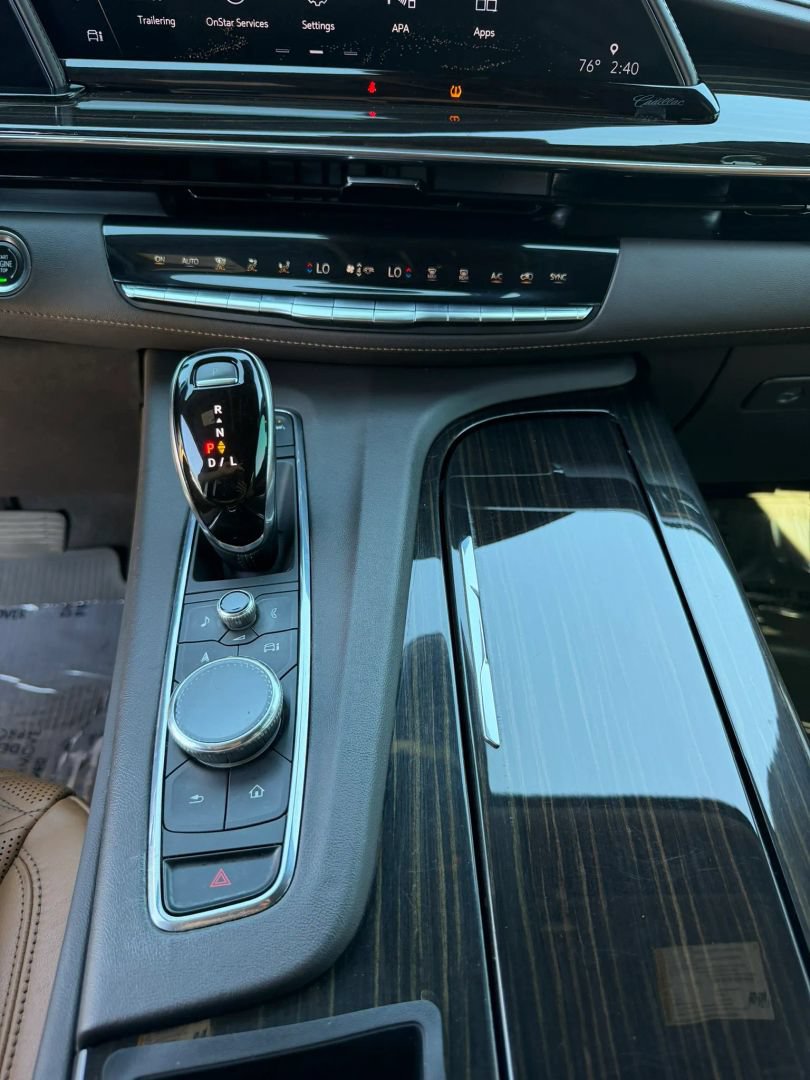 Used 2021 Cadillac Escalade ESV Sport w/ Driver Assist Tech Package AWD/4WD image 38