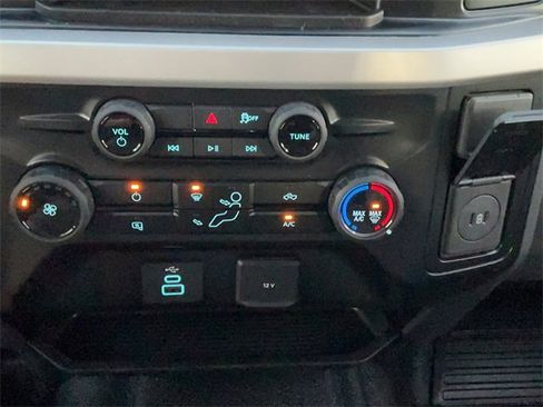 New 2026 Ford F250 XL w/ XL Chrome Package image 19