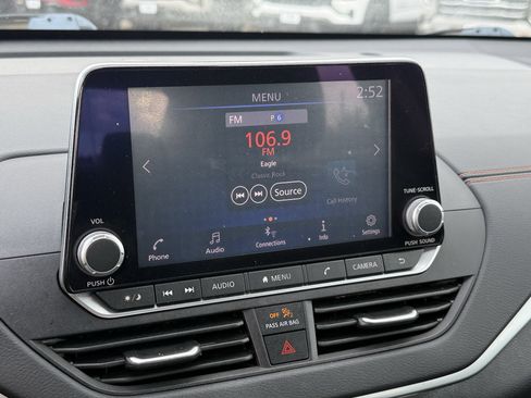 Used 2021 Nissan Altima 2.5 SR image 18