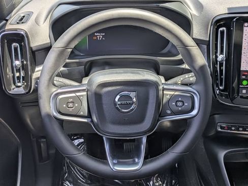Used 2023 Volvo C40 P8 Recharge Plus w/ Climate Package AWD/4WD image 18