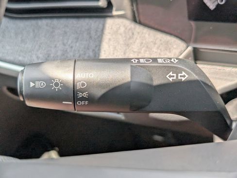 New 2026 Nissan Kicks S FWD image 24