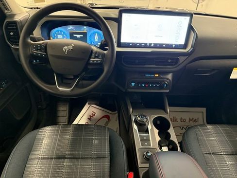 New 2025 Ford Bronco Sport Heritage image 17