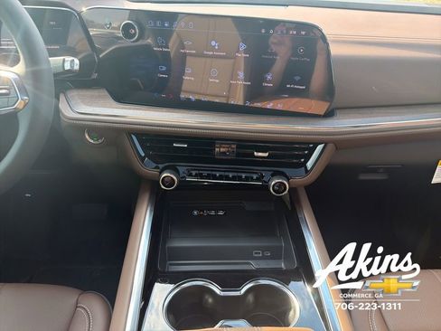 New 2026 Chevrolet Tahoe High Country w/ Sun And Tow Package image 25