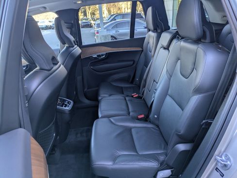 Used 2023 Volvo XC90 B6 Plus w/ Protection Package Premier image 29