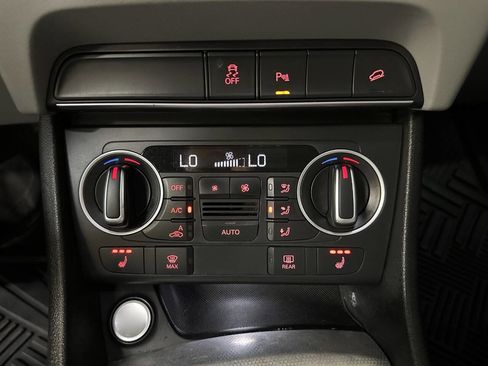 Used 2016 Audi Q3 2.0T Premium Plus image 14