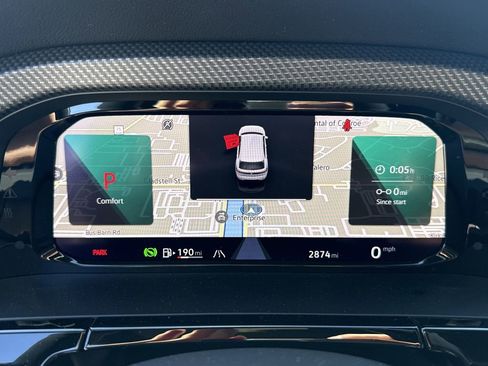 Used 2025 Volkswagen Atlas Cross Sport SEL R-Line image 17