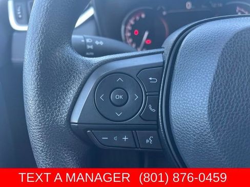 Used 2025 Toyota RAV4 XLE AWD/4WD image 23