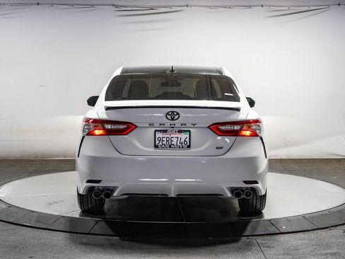 Certified 2020 Toyota Camry SE w/ Carpet Mat Package FWD image 3