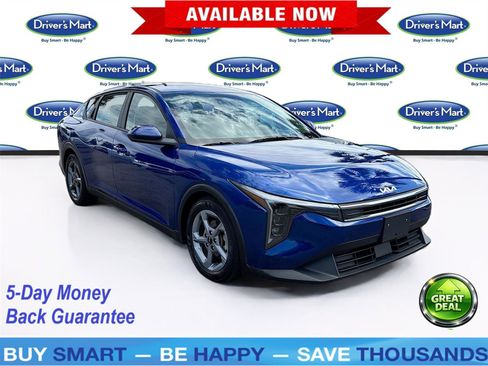 Used 2025 Kia K4 LXS image 1
