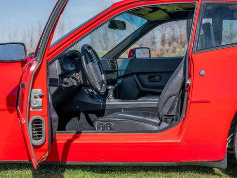 Used 1988 Porsche 944 Turbo image 77