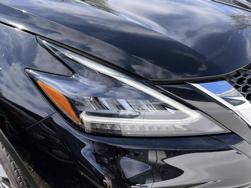 Used 2023 Nissan Murano S AWD/4WD image 7