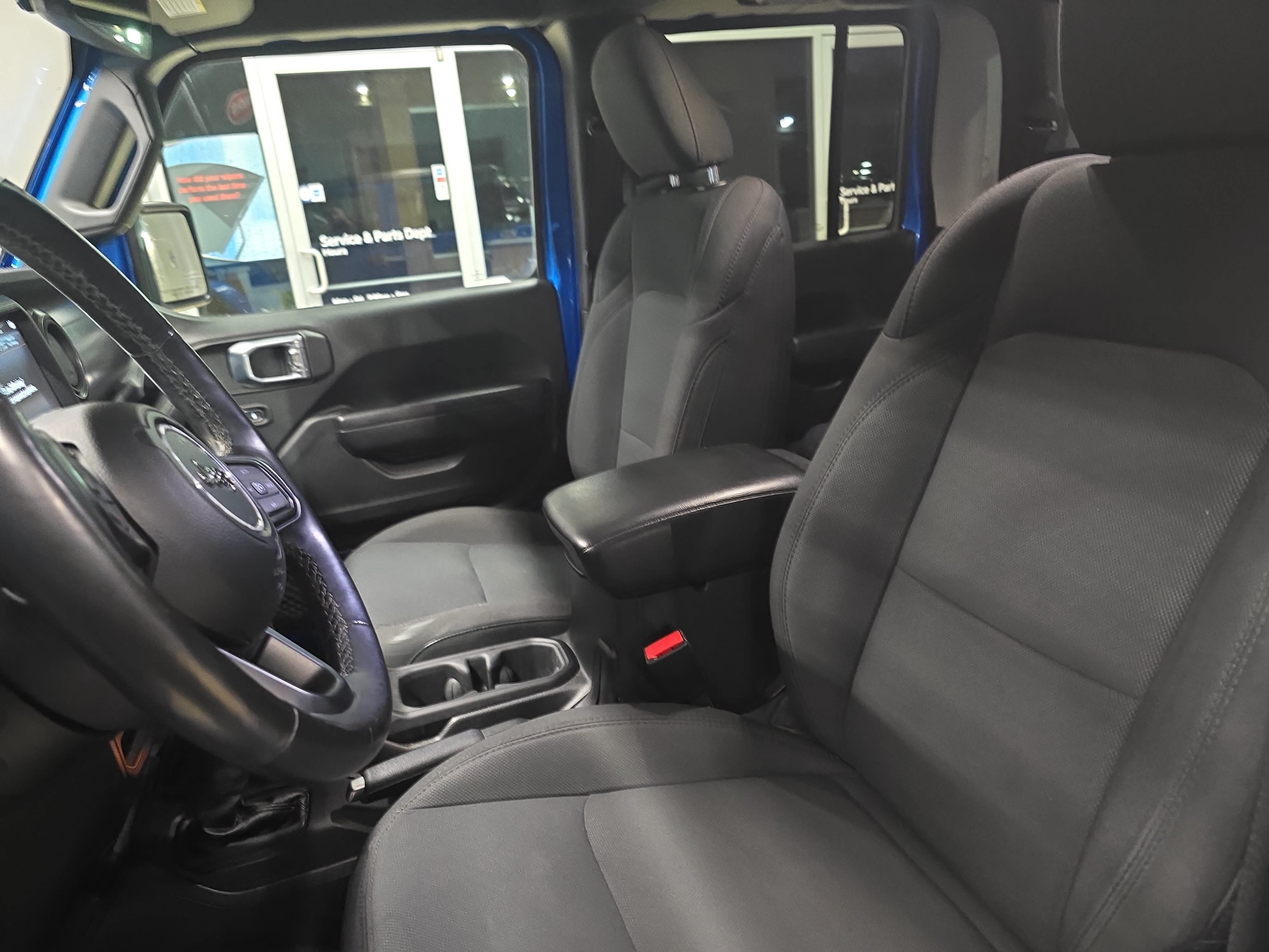 Used 2023 Jeep Gladiator Sport AWD/4WD image 15