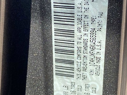 Certified 2019 Jeep Wrangler Unlimited Rubicon image 35