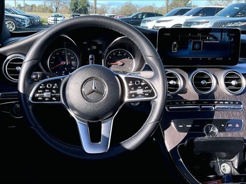Used 2019 Mercedes-Benz C 300 Sedan image 8