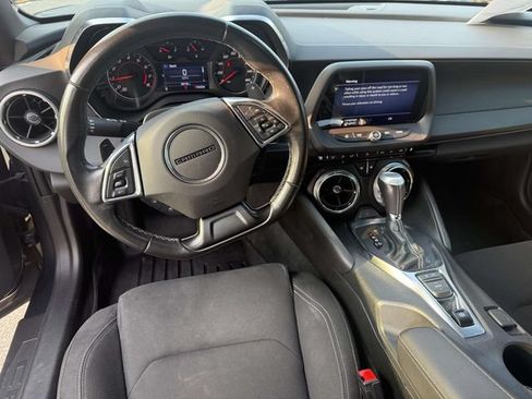 Used 2023 Chevrolet Camaro LT w/ Technology Package RWD image 4