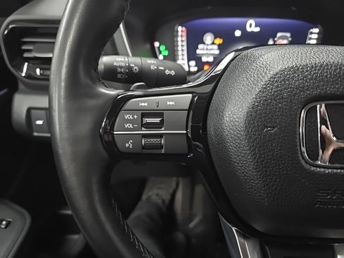 Used 2023 Honda Pilot Elite image 20
