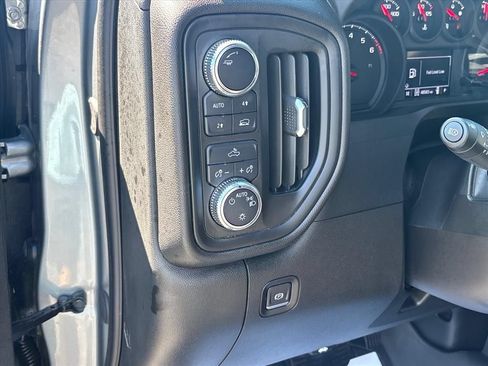 Used 2024 GMC Sierra 1500 Pro w/ Graphite Edition AWD/4WD image 27