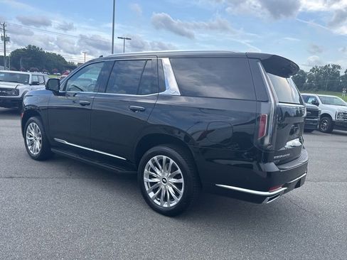 Used 2021 Cadillac Escalade Premium Luxury image 5