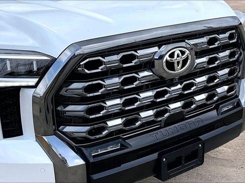 Used 2025 Toyota Tundra Platinum image 30