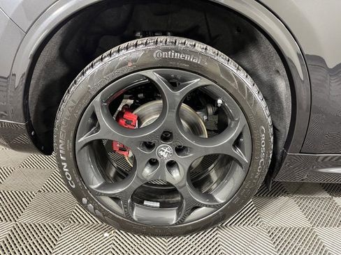 Used 2025 Alfa Romeo Stelvio Sprint w/ Veloce Package image 12