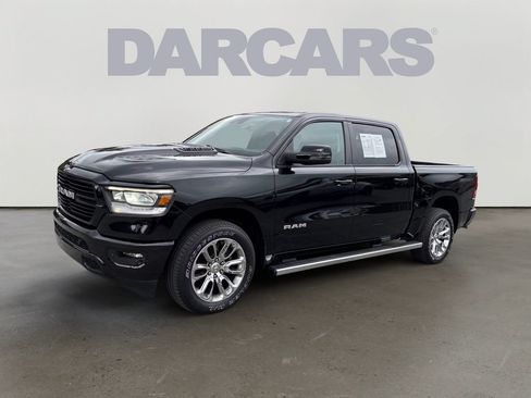 Used 2023 RAM 1500 Laramie AWD/4WD image 3