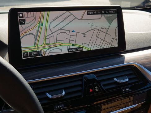 Used 2023 BMW 530e w/ Premium Package image 16