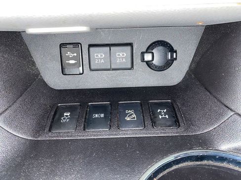 Certified 2019 Toyota Highlander Limited image 22