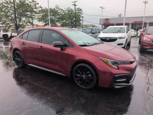 Used 2022 Toyota Corolla SE FWD image 7