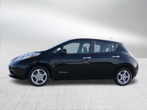 Used 2013 Nissan Leaf SV w/ Premium Pkg image 6