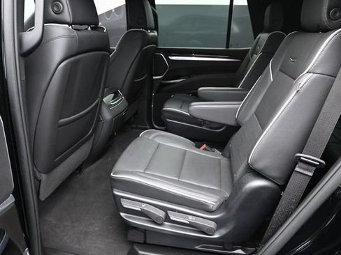 Used 2025 Cadillac Escalade Premium Luxury w/ Touring Package AWD/4WD image 17