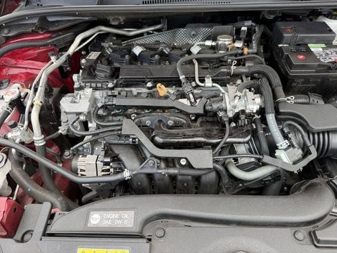 Used 2023 Toyota Corolla LE FWD image 29