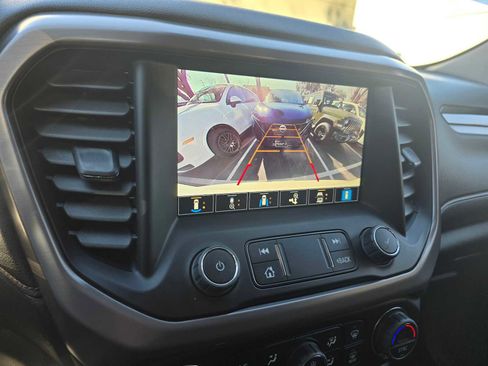 Used 2023 GMC Acadia AT4 w/ Technology Package image 30