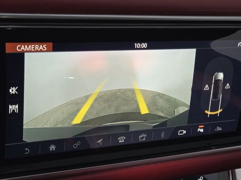 Used 2021 Land Rover Range Rover Sport HST image 28