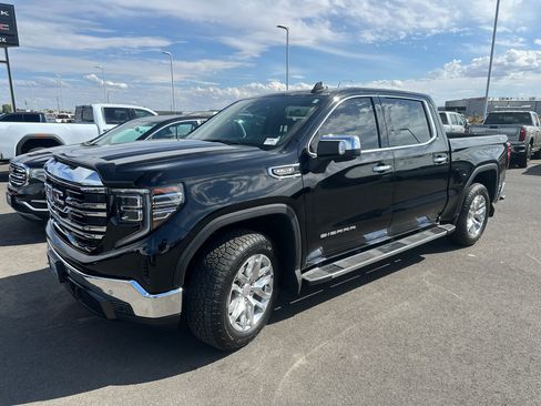 Used 2024 GMC Sierra 1500 SLT w/ SLT Premium Plus Package AWD/4WD image 1