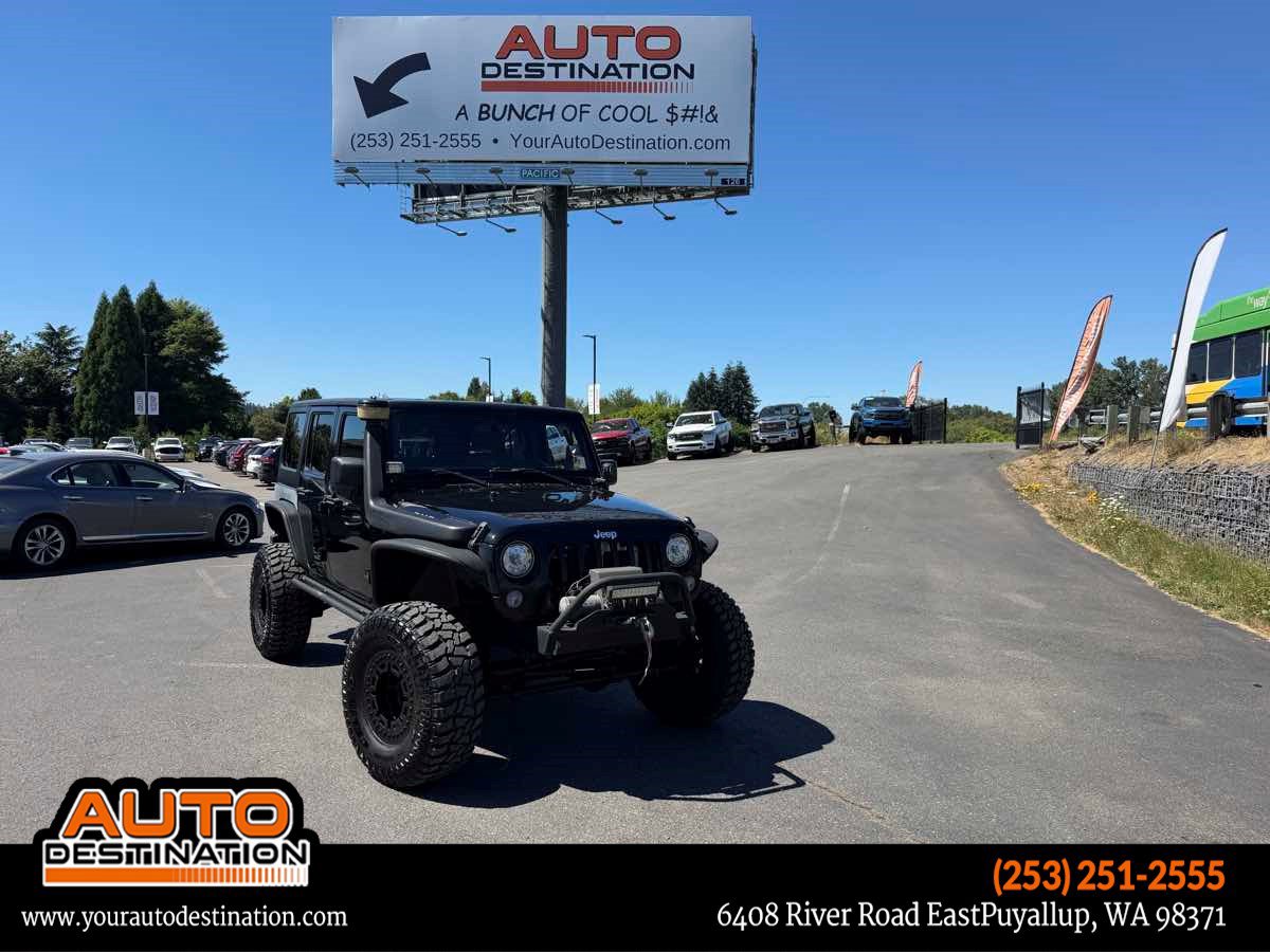 Used 2017 Jeep Wrangler Unlimited Rubicon w/ Cold Weather Group AWD/4WD image 1