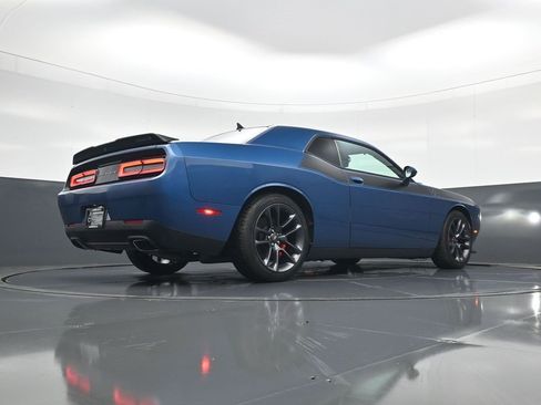 Used 2021 Dodge Challenger R/T w/ T/A Package image 16
