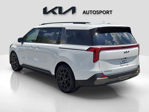New 2026 Kia Carnival SX w/ SX Dark Edition Package image 10