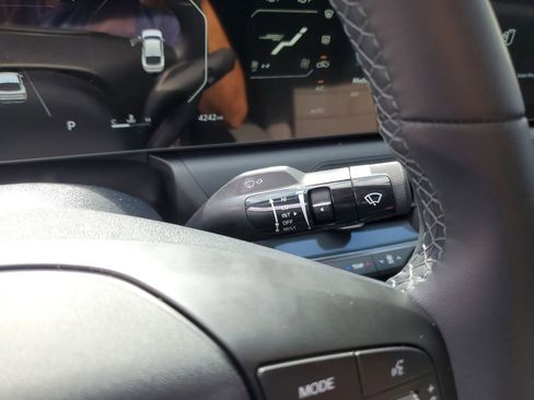 Certified 2025 Kia K4 EX FWD image 24