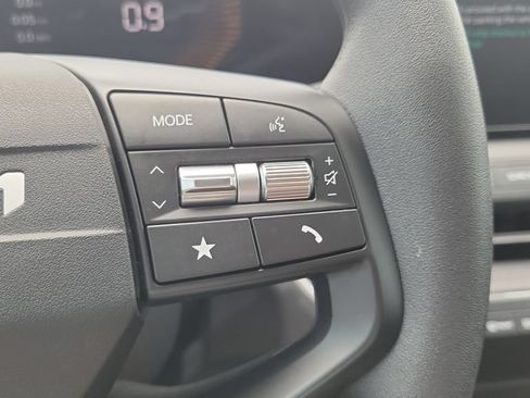 Used 2025 Kia K4 FWD image 40
