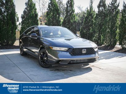 New 2025 Honda Accord SE