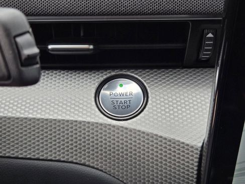 Used 2023 Ford Mustang Mach-E Select RWD image 12
