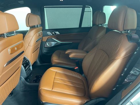 New 2026 BMW ALPINA XB7 AWD/4WD image 13
