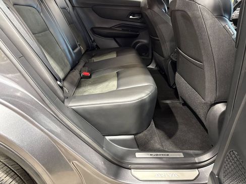 Used 2024 Nissan Ariya AWD image 76