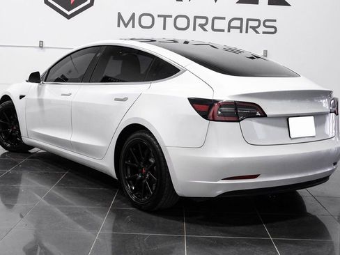 Used 2020 Tesla Model 3 Standard Range Plus image 11