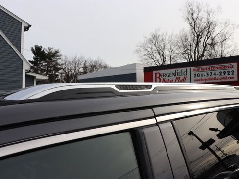 Used 2024 Jeep Wagoneer Series III image 73