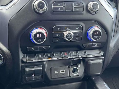 Used 2020 GMC Sierra 1500 Elevation w/ Elevation Value Package image 25