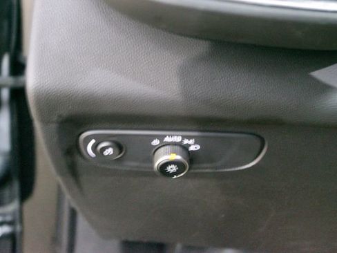 Used 2023 Buick Envision Preferred FWD image 14