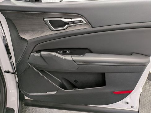 Used 2023 Kia Sportage X-Line image 27