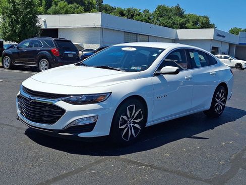 Used 2023 Chevrolet Malibu RS FWD image 3